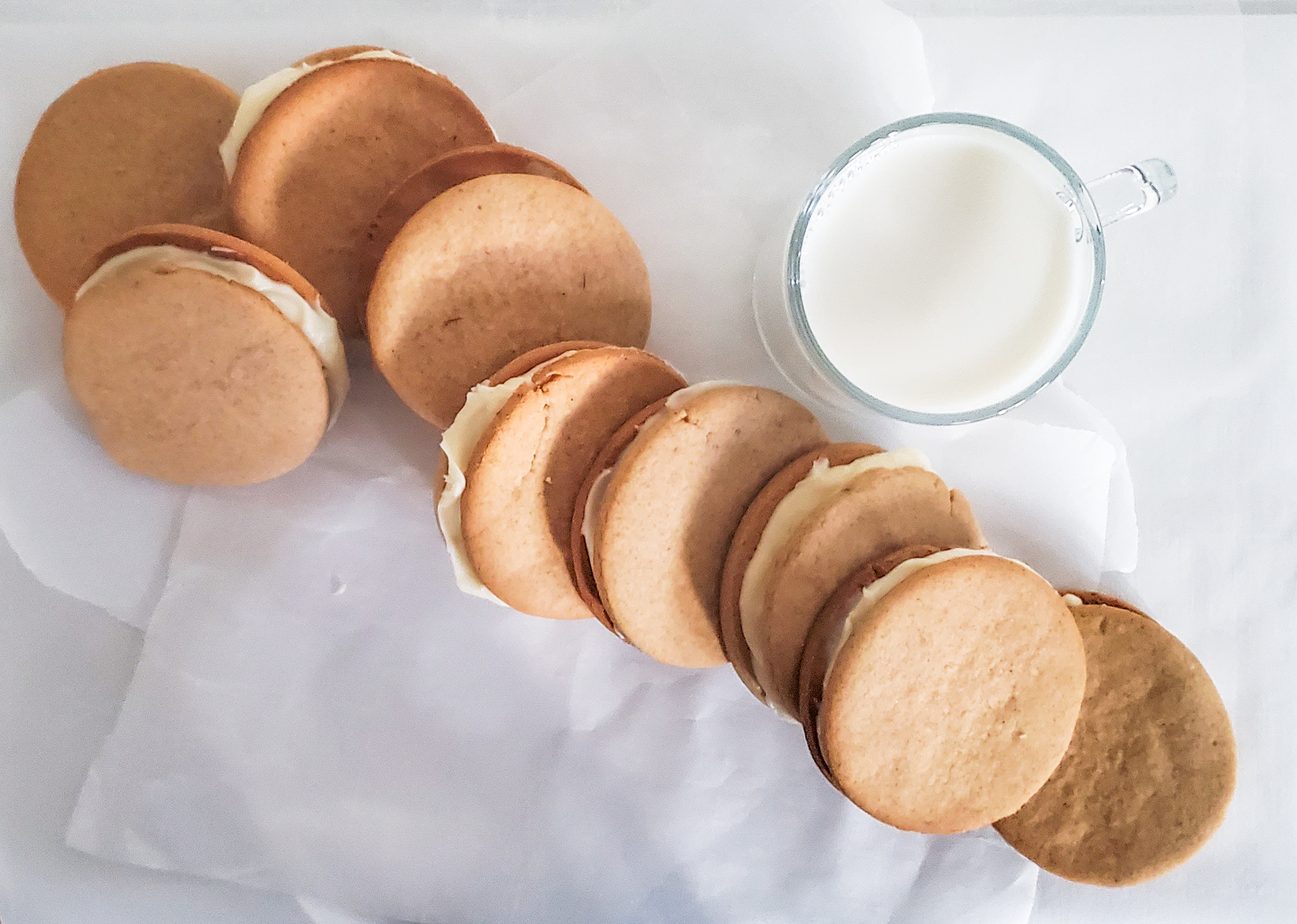 Medenjaci (Ginger Honey) Sandwich Cookies